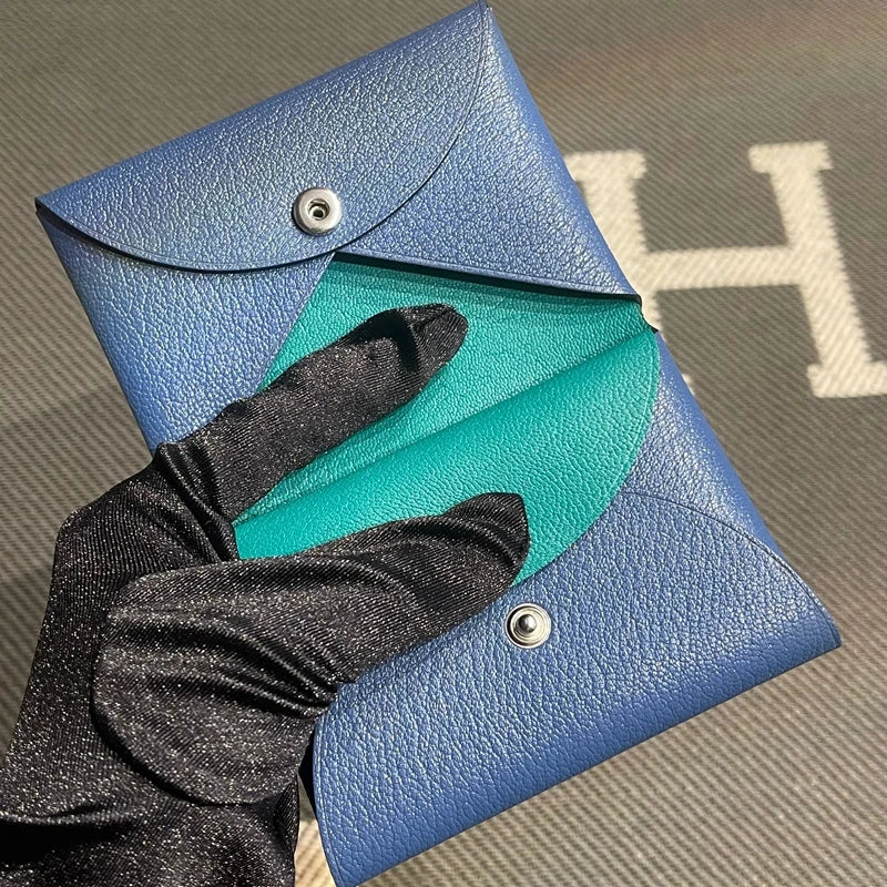 Elegant Leather Key Wallet
